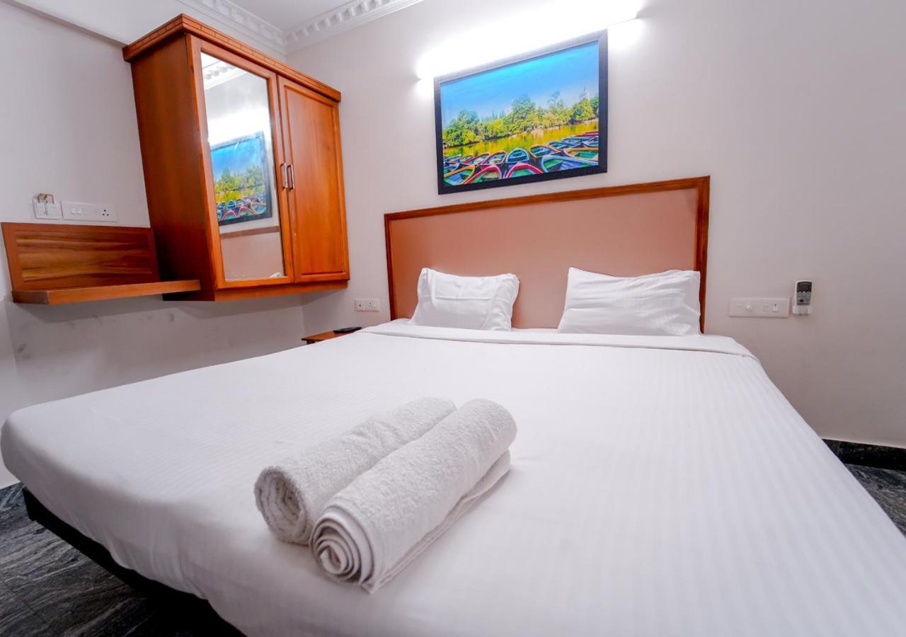 Luxe Vue - Premium Otel Thiruvananthapuram Dış mekan fotoğraf